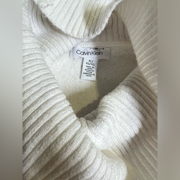 CALVIN KLEIN‎ Ivory ribbed sleeve cowl neck sweater size XL - Picture 11 of 15